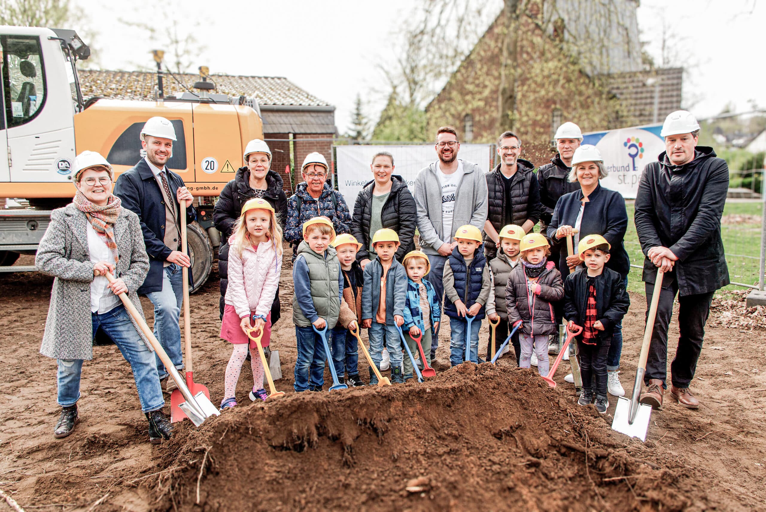 Budberg Kita St. Marien 1. Spatenstich f¸r den Anbau